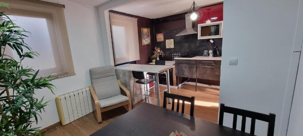 Вилла Tipica Casa De Piedra Сантьяго-де-Компостела Экстерьер фото
